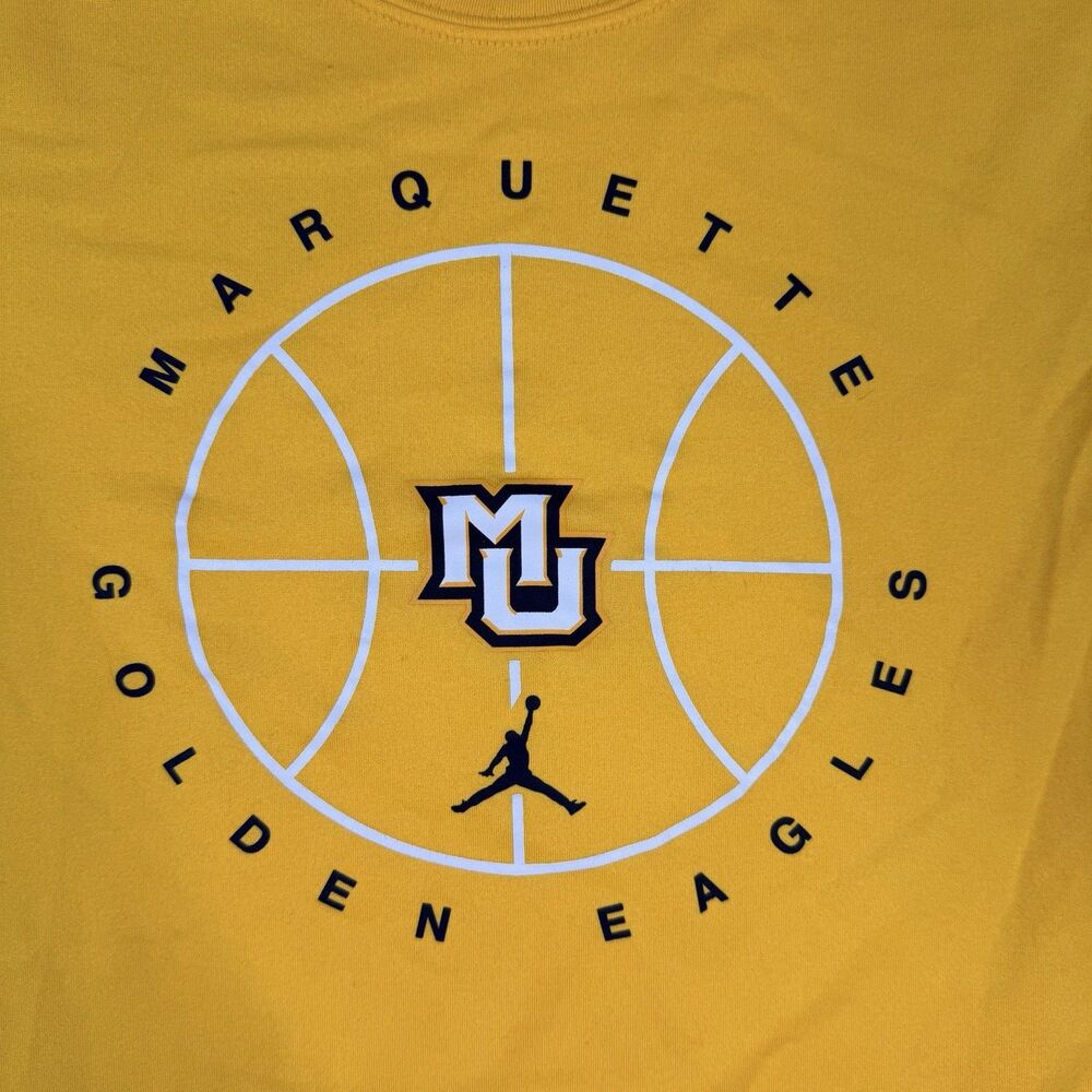 Nike Jordan NCAA Standard Fit Marquette Basketball Nike Tee Shirt Medium
